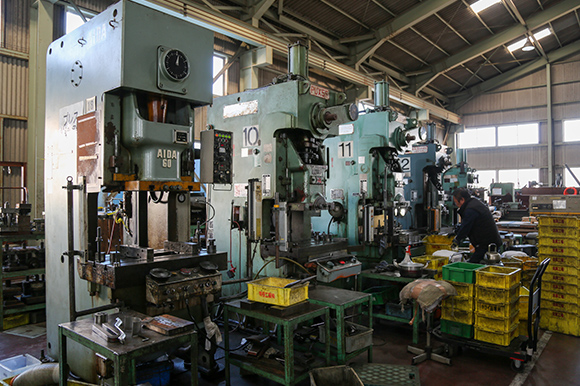 金型の設計・製作設備